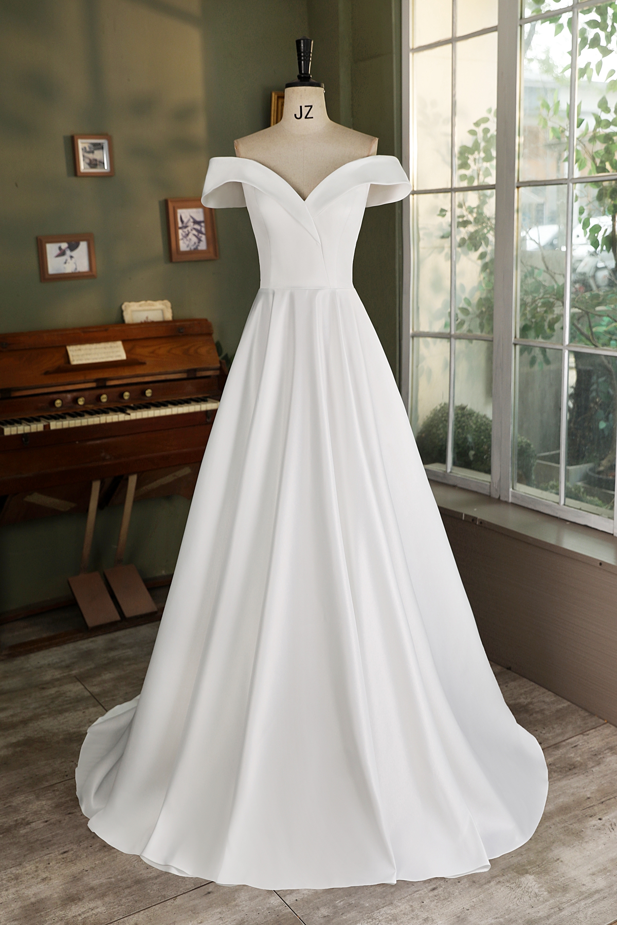 wedding dresses